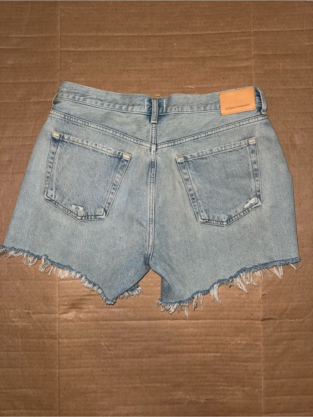 Citizens of Humanity Annabelle Long Shorts Size 30 Light Wash Distressed EUC